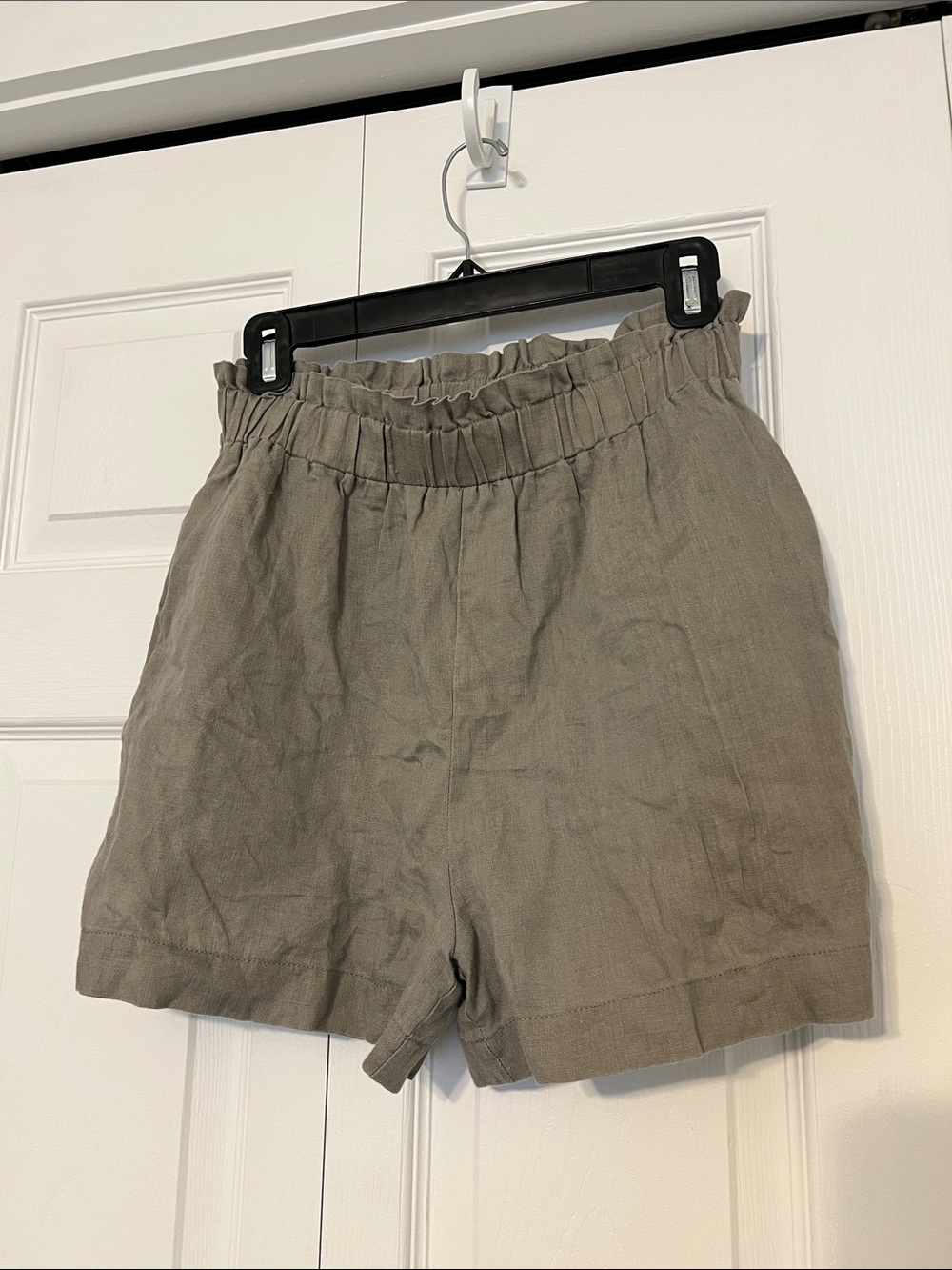 Women's Elastic-Waist Linen Blend Shorts - Beige